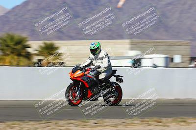 media/Jan-09-2022-SoCal Trackdays (Sun) [[2b1fec8404]]/Front Straight Speed Shots (1pm)/